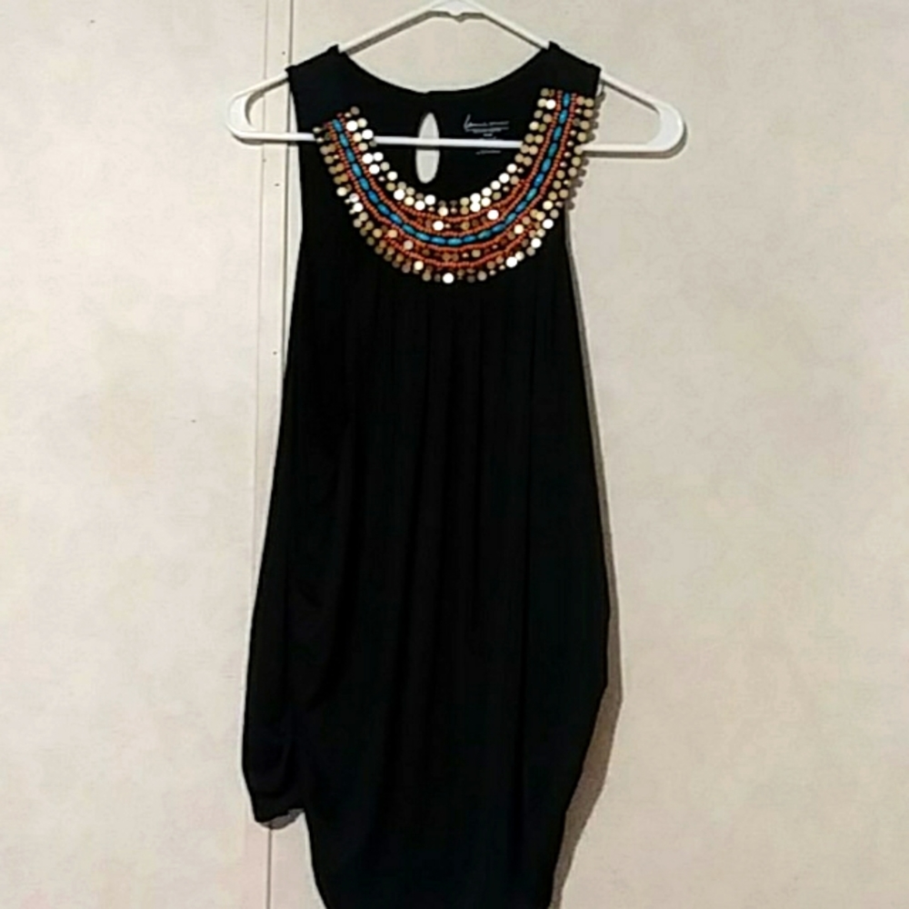 Decortive halter top